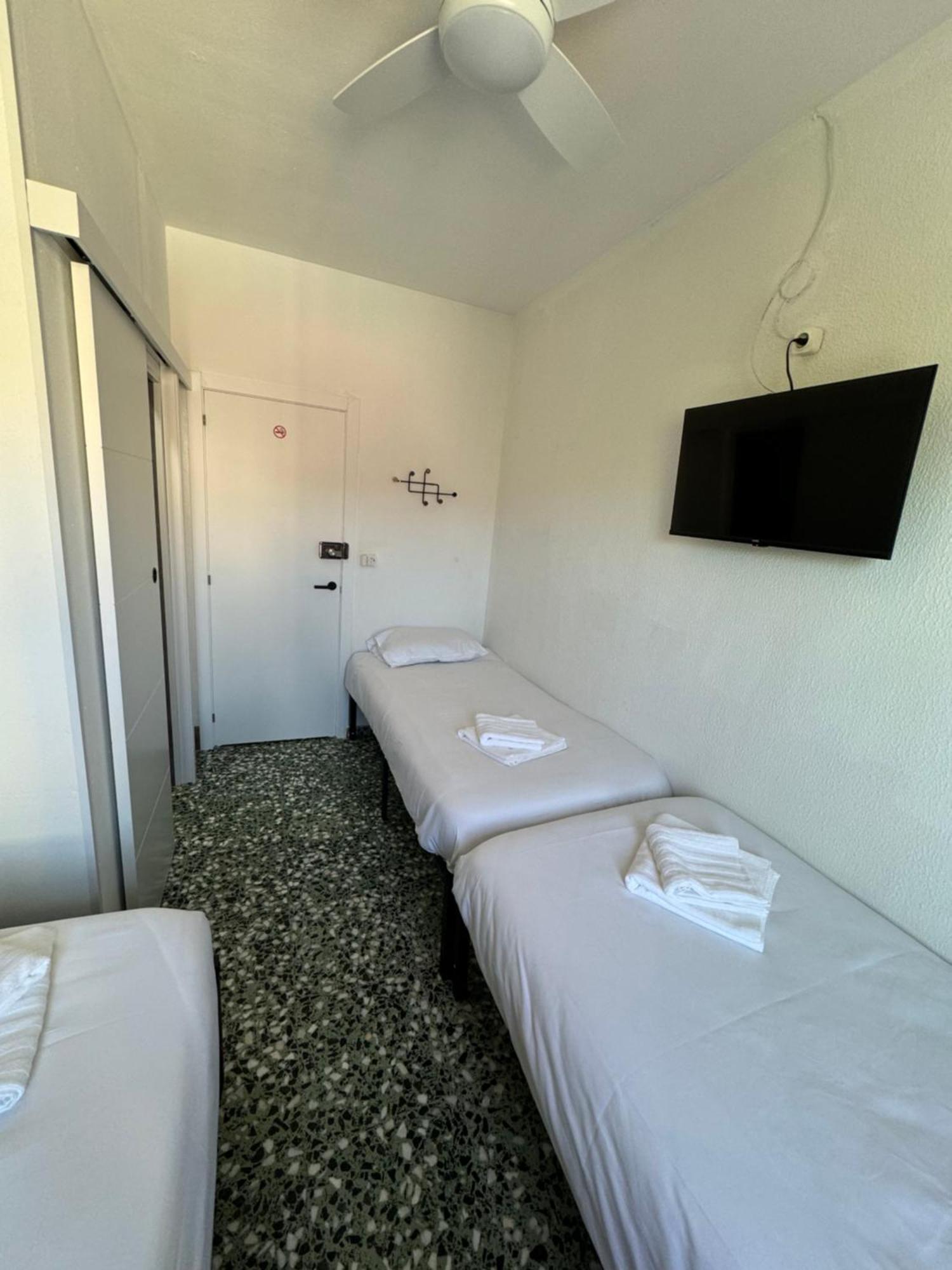 Pension Rioka Calp Extérieur photo